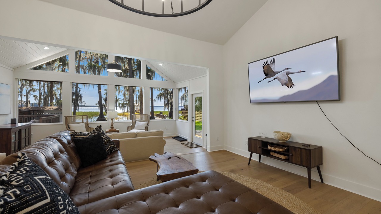 Photo of Livingroom in Melrose