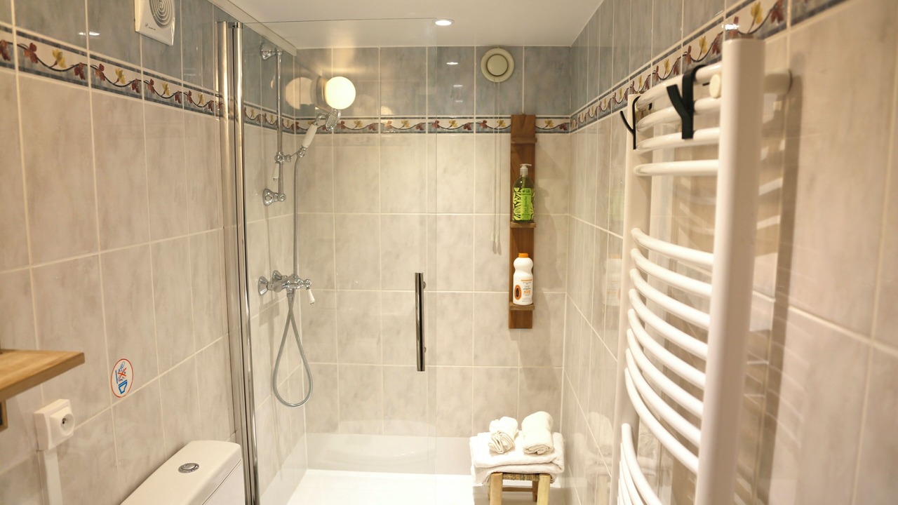 Photo of Bathroom in Les Authieux-sur-Calonne