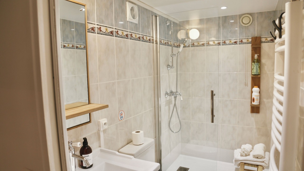 Photo of Bathroom in Les Authieux-sur-Calonne