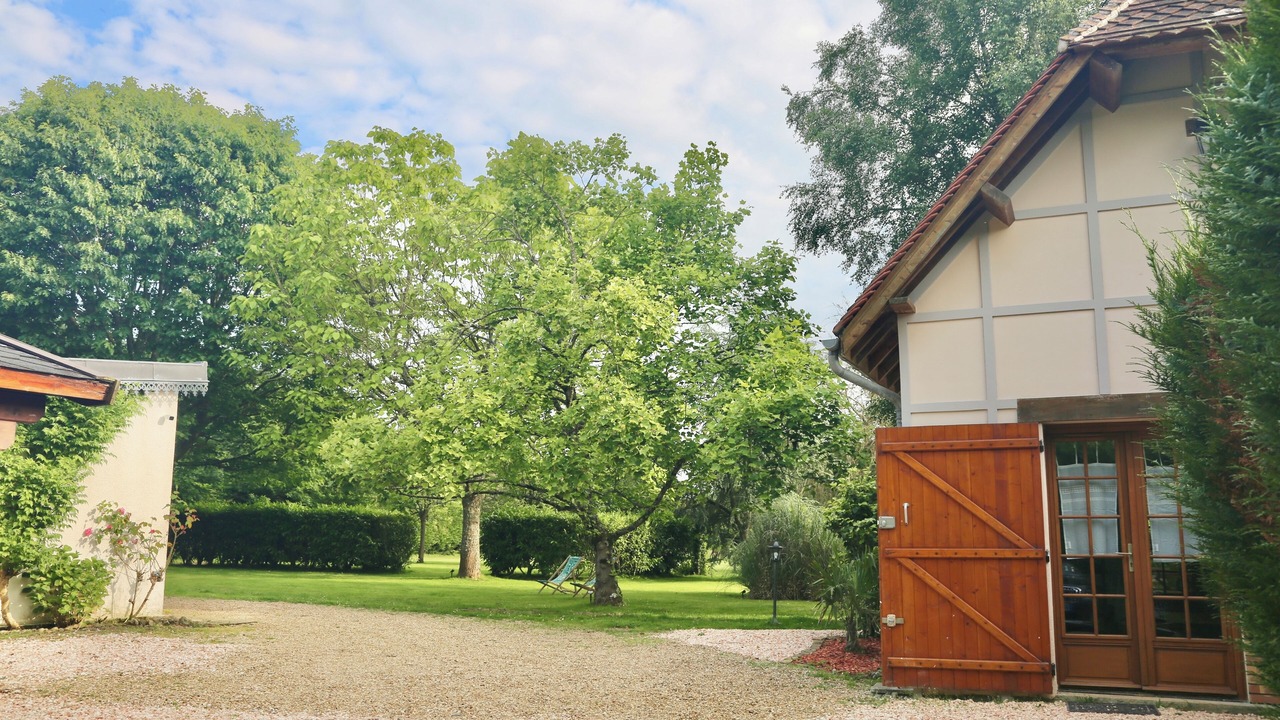 Photo of Outdoor in Les Authieux-sur-Calonne
