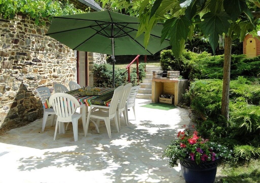 Photo of Outdoor in Guer