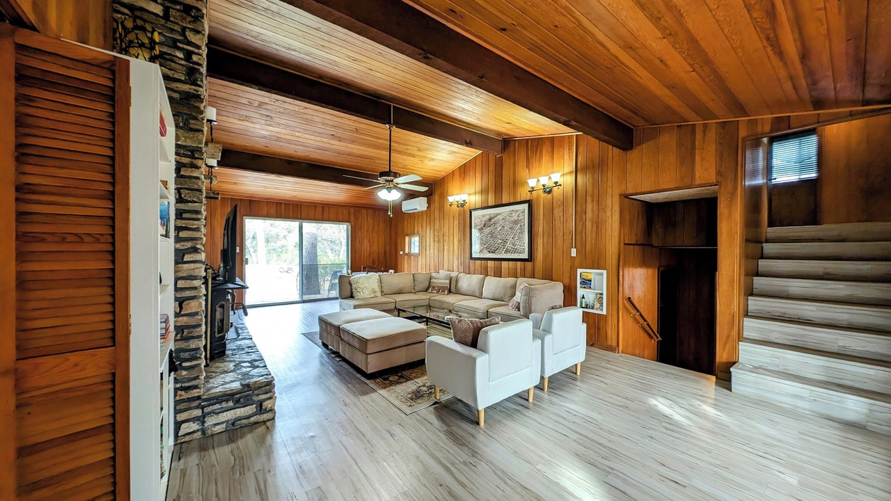 Photo of Livingroom in Austin