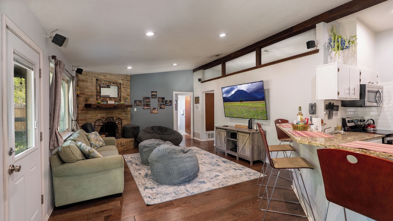 Photo of Livingroom in Schertz