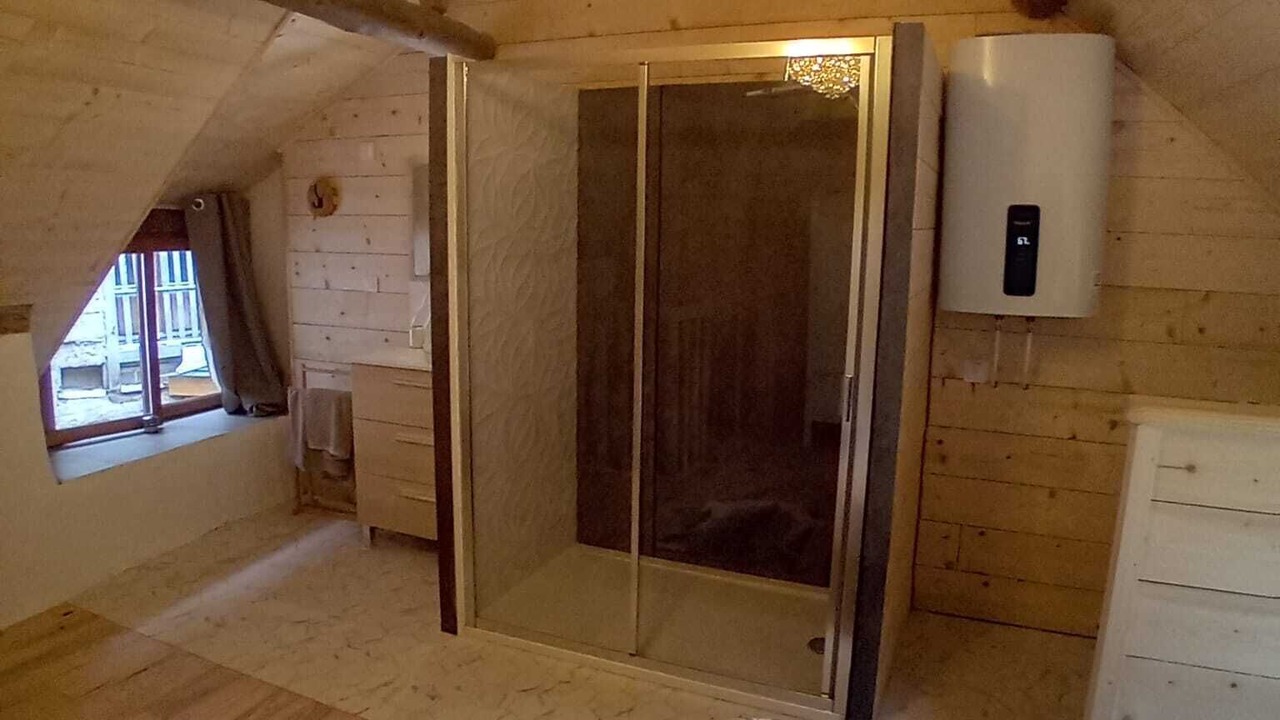 Photo of Bedroom in Couflens