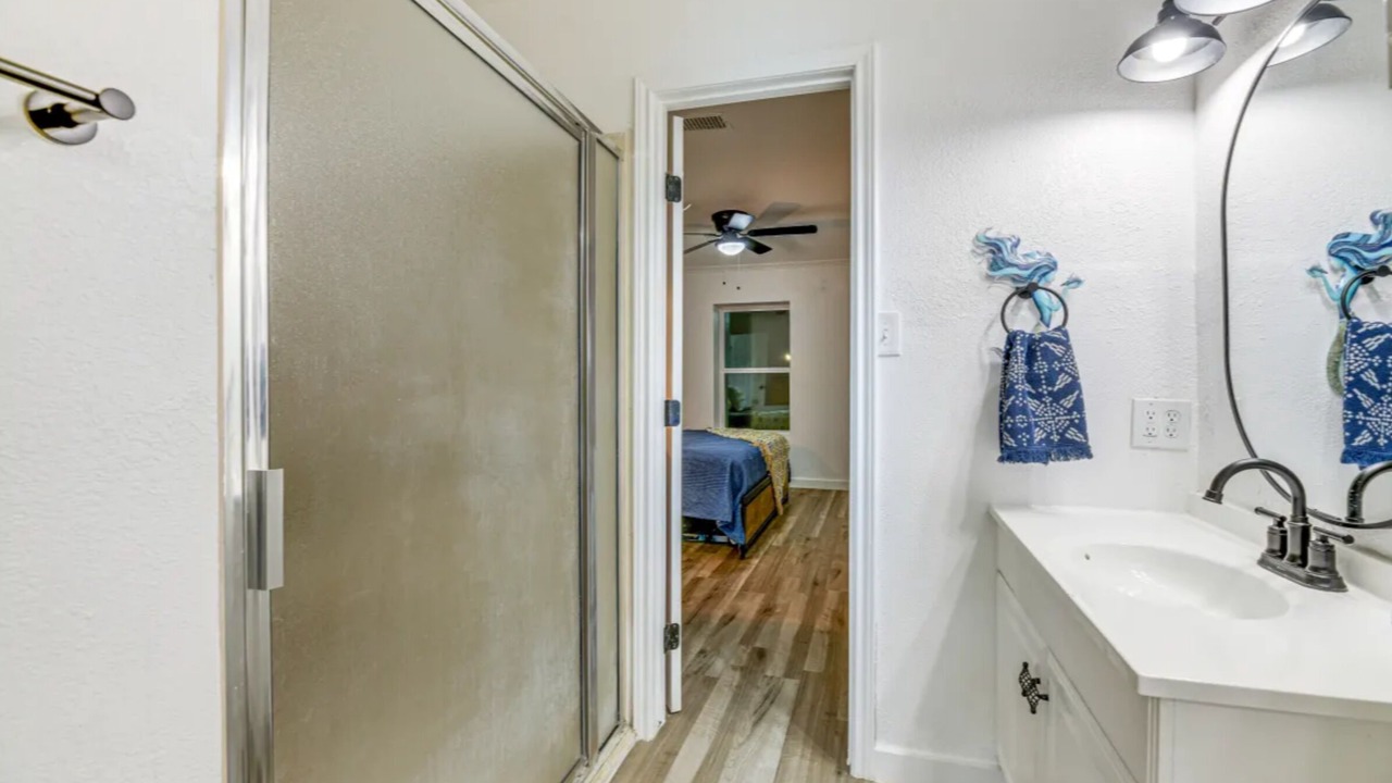 Photo of Bathroom in Flour Bluff