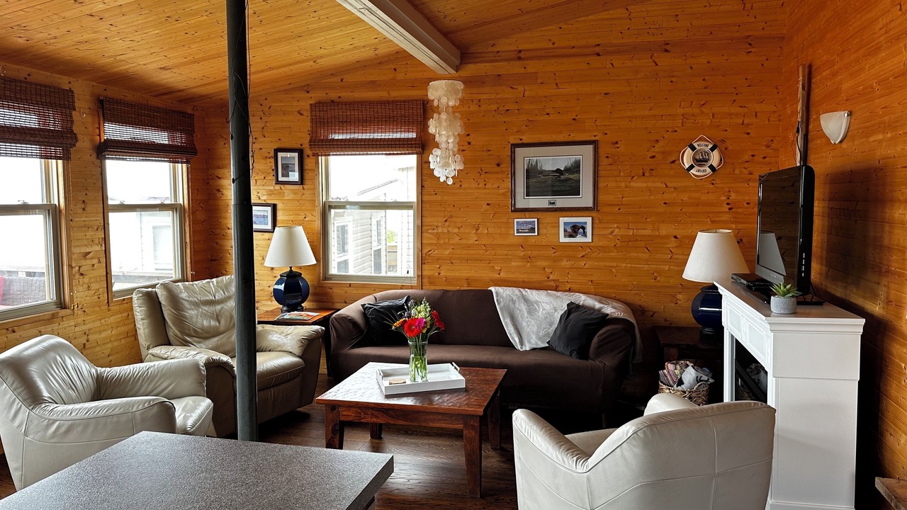 Photo of Livingroom in Port Howe