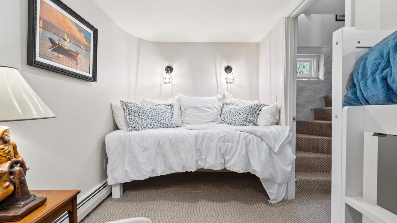 Photo of Bedroom in Rockport