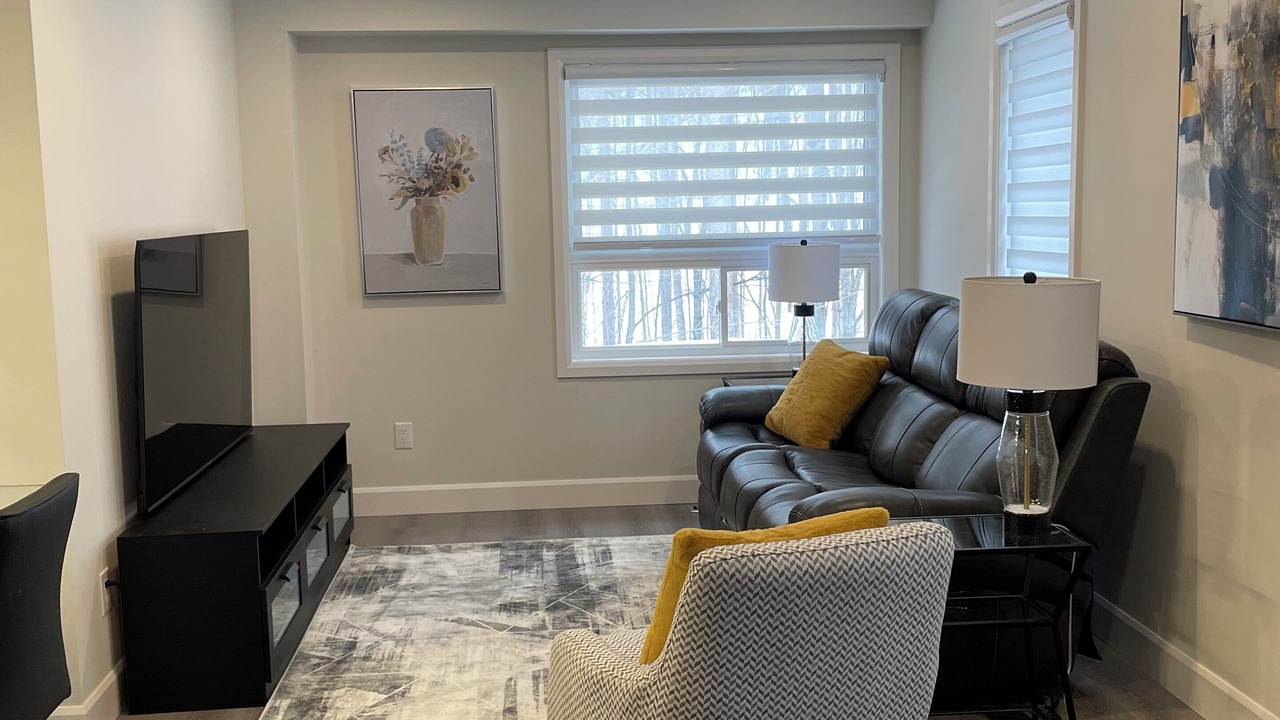 Photo of Livingroom in Barrie