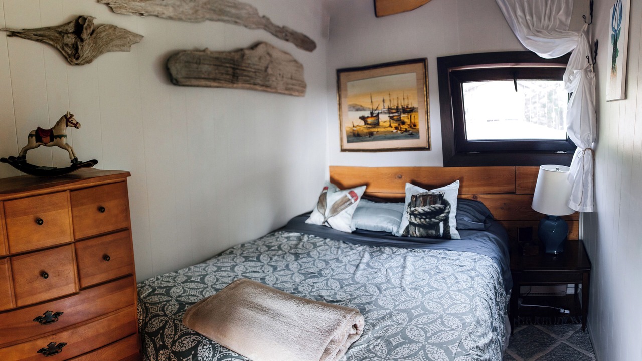 Photo of Bedroom in Georgian Bay