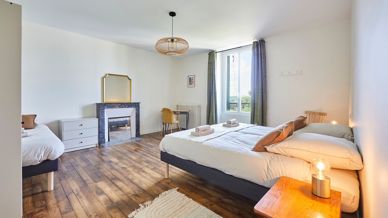 Photo of Bedroom in Lassy