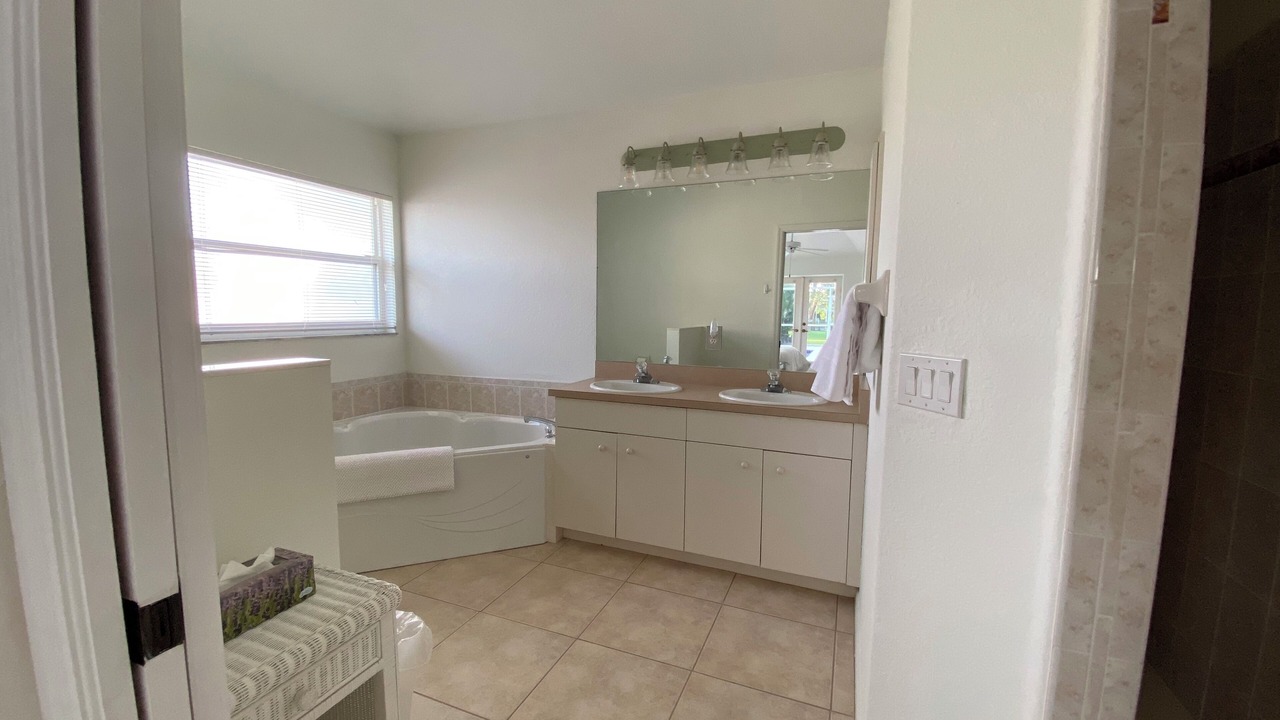 Photo of Bathroom in White Marsh