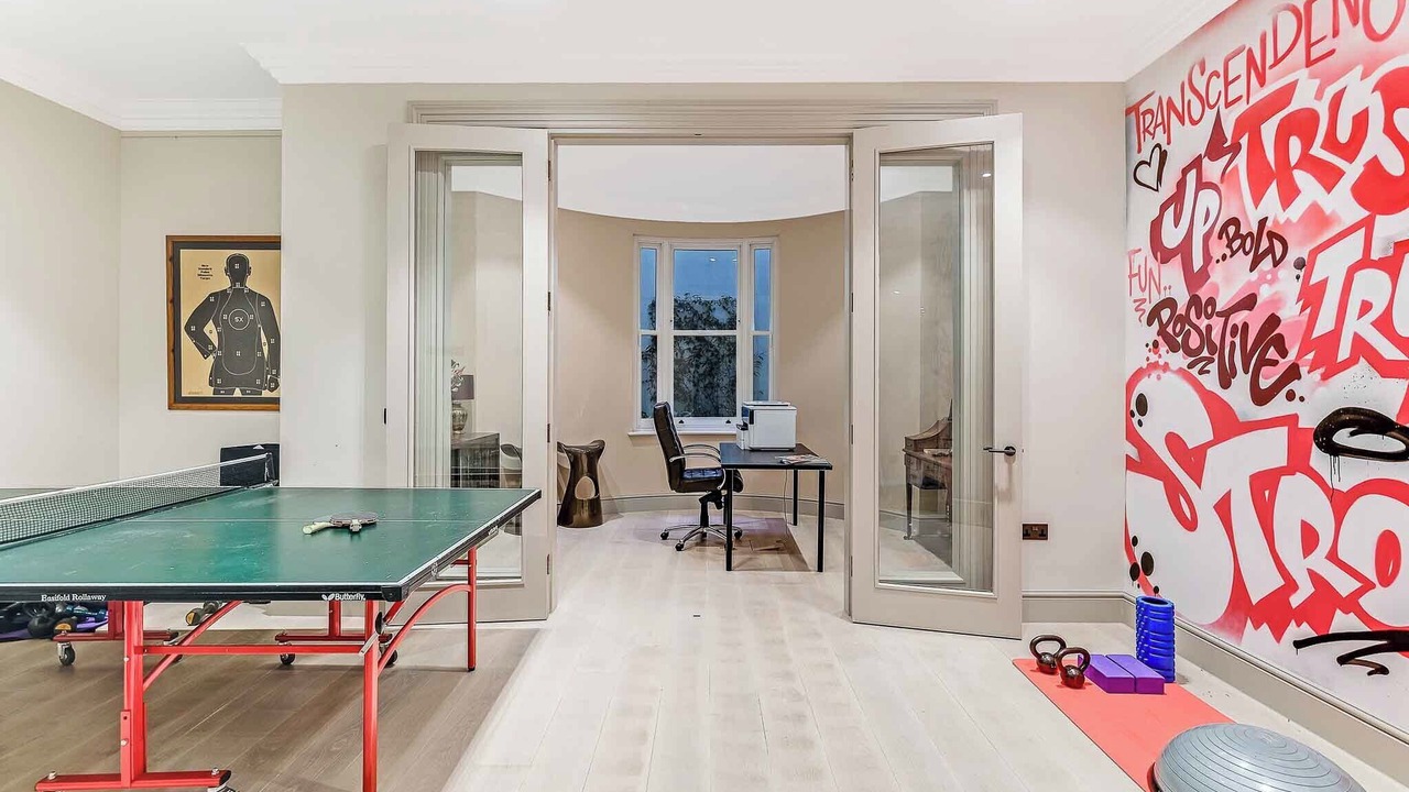 Photo of Bedroom in Westbourne Green