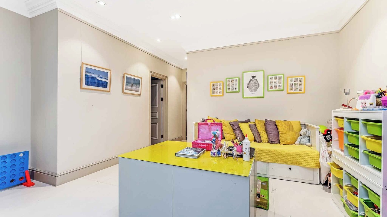 Photo of Others in Westbourne Green