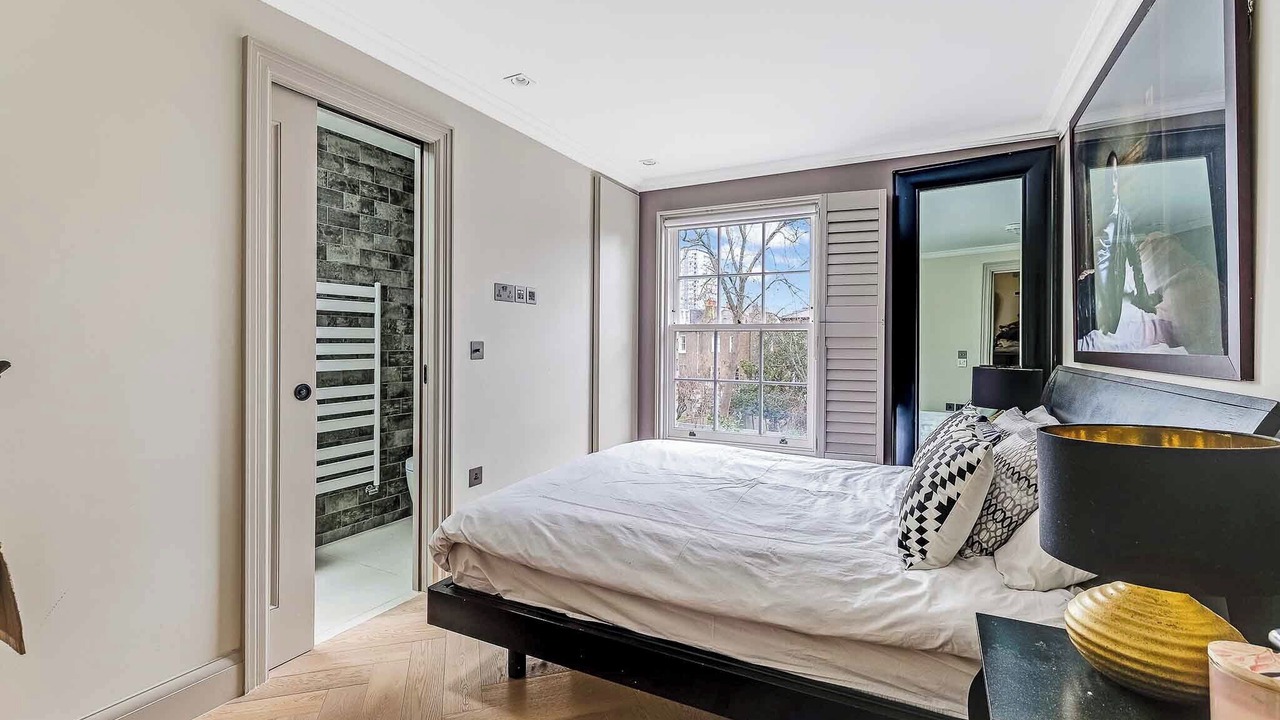 Photo of Bedroom in Westbourne Green