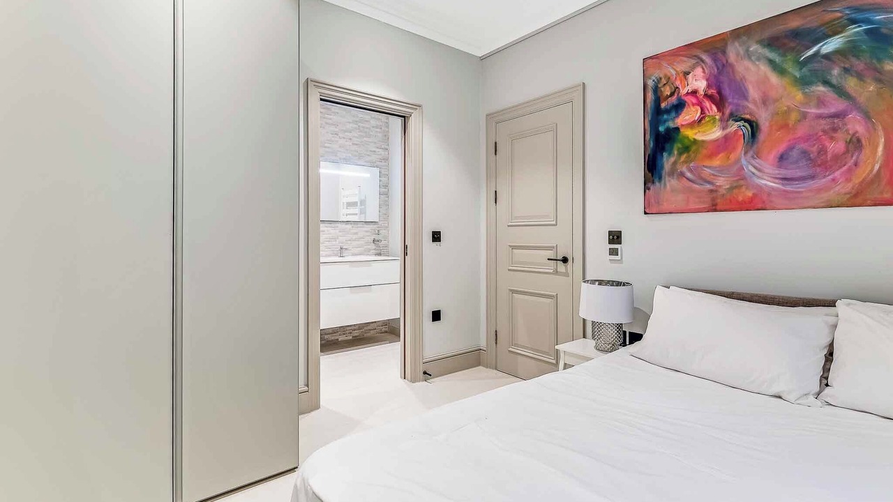 Photo of Bedroom in Westbourne Green