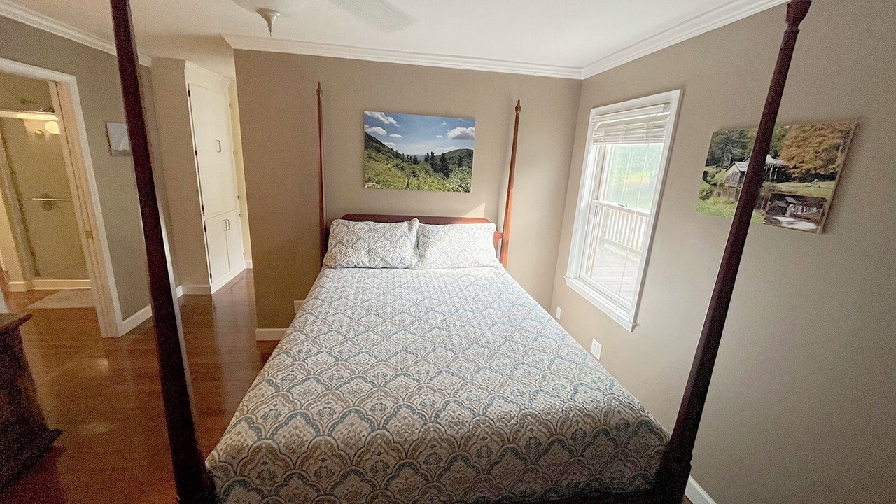 Photo of Bedroom in Old Town