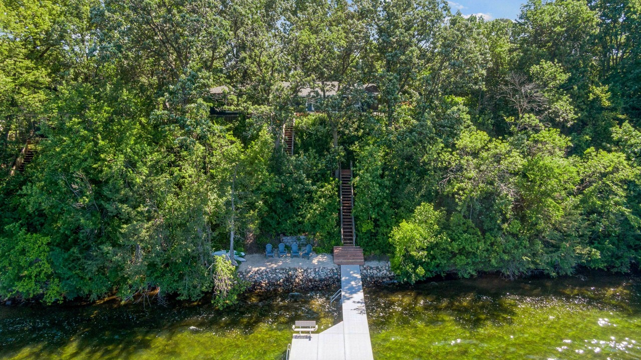 Photo of Outdoor in Maple Lake