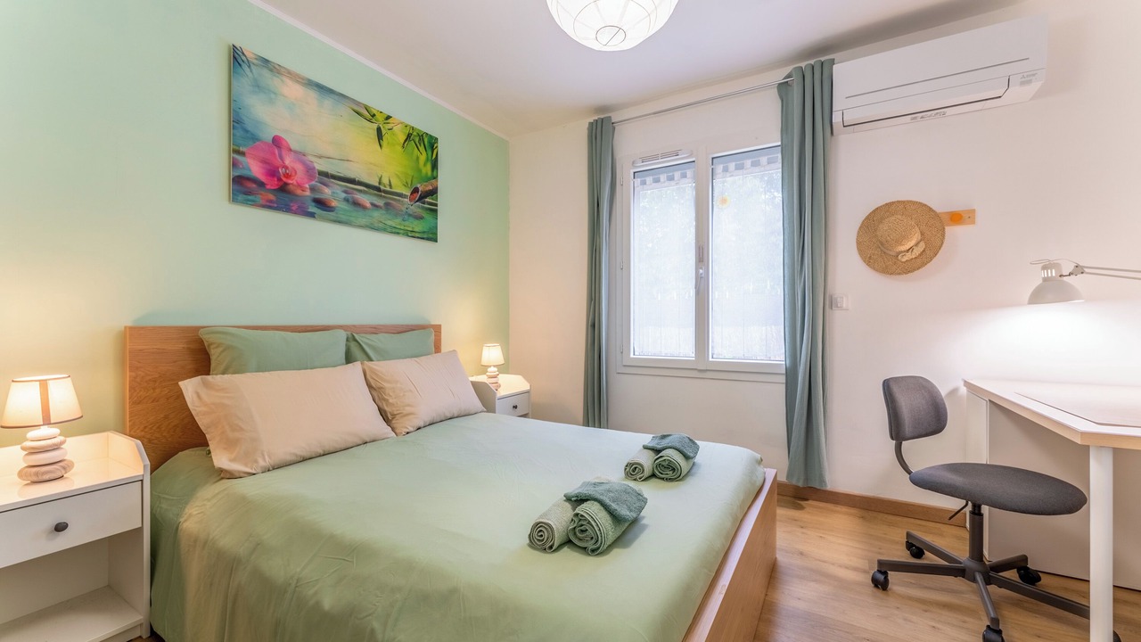 Photo of Bedroom in Villeneuve-les-Avignon