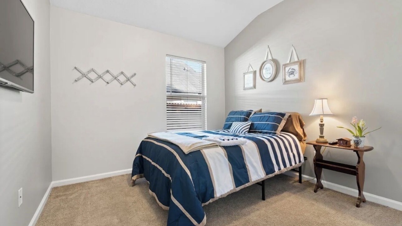 Photo of Bedroom in Northside
