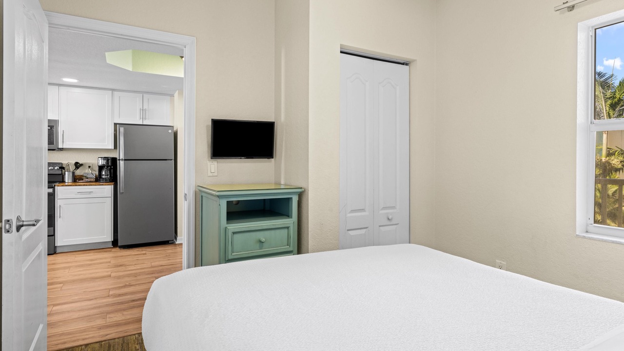Photo of Bedroom in Treasure Island