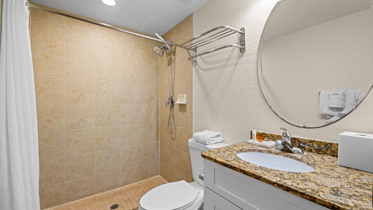 Photo of Bathroom in Treasure Island