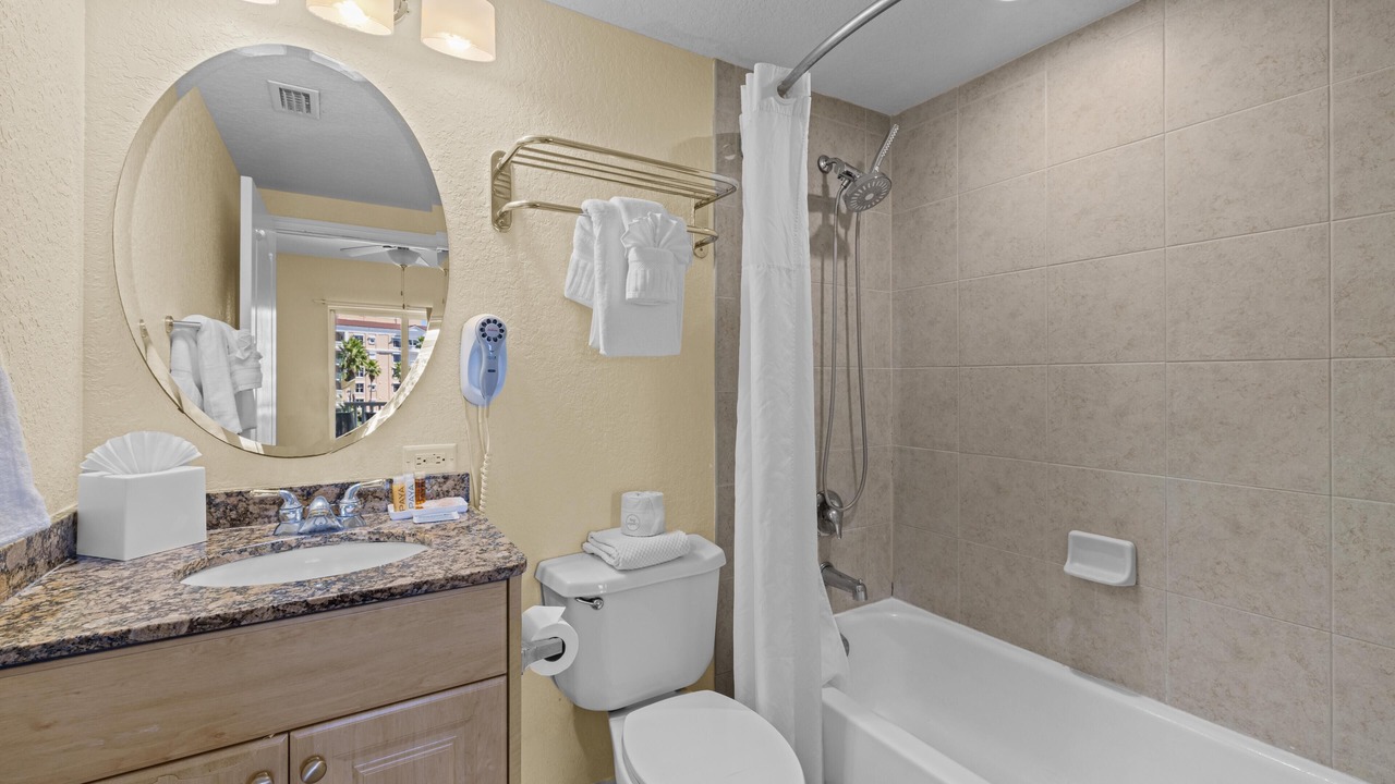Photo of Bathroom in Treasure Island