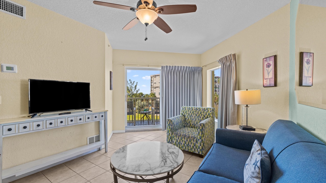 Photo of Livingroom in Treasure Island