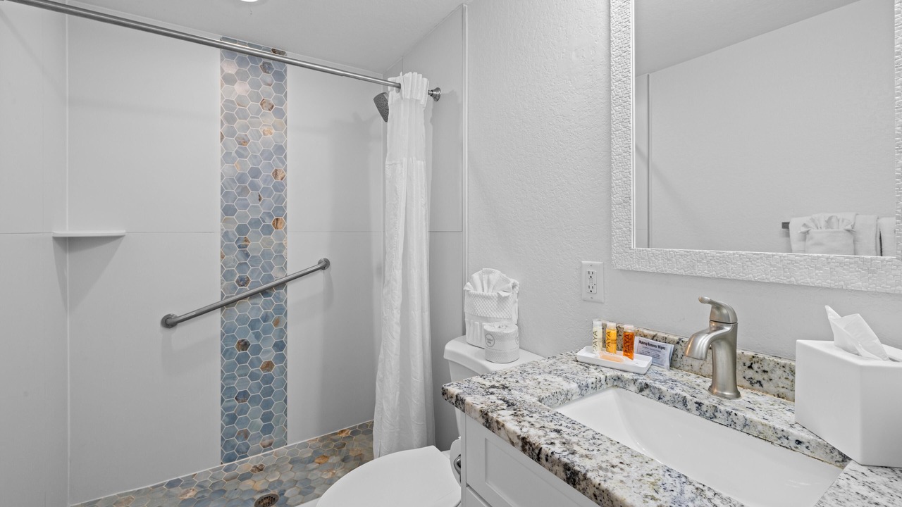 Photo of Bathroom in Treasure Island