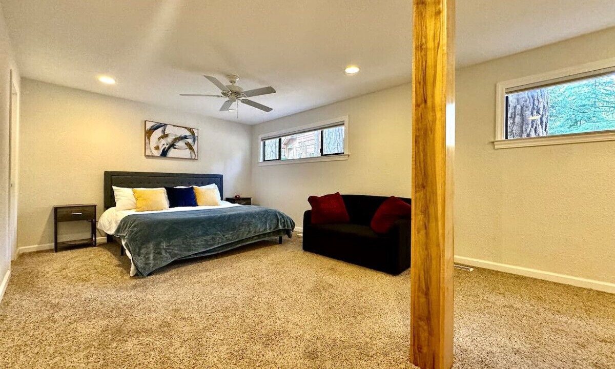 Photo of Bedroom in Pollock Pines