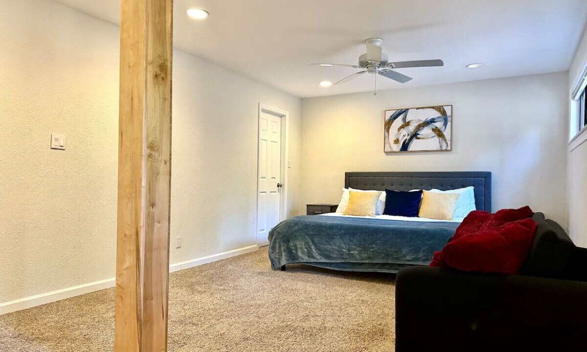 Photo of Bedroom in Pollock Pines