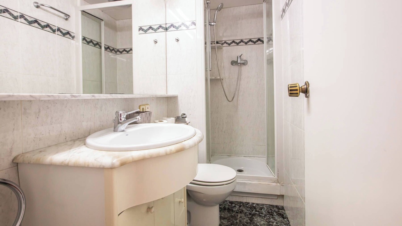 Photo of Bathroom in L'Antiga Esquerra de l'Eixample