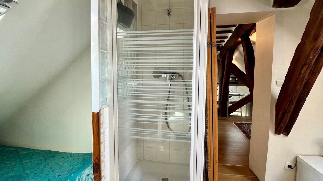 Photo of Bathroom in Enfants-Rouges