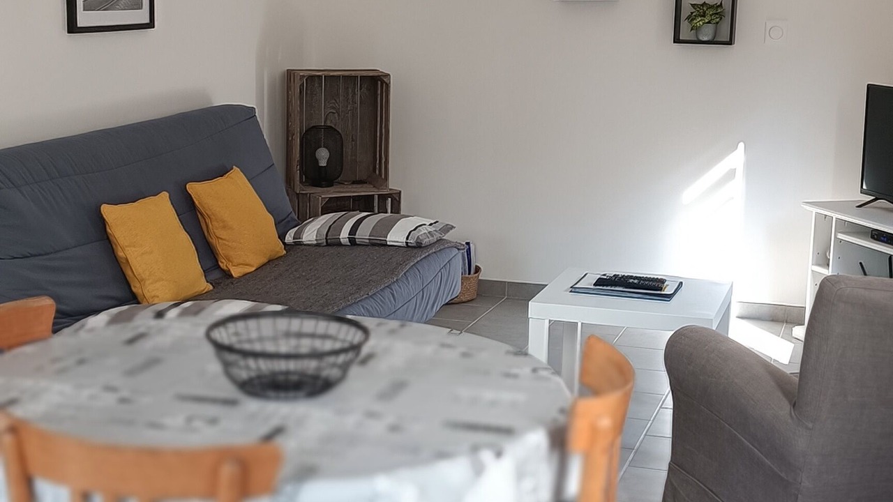 Photo of Livingroom in Camelin