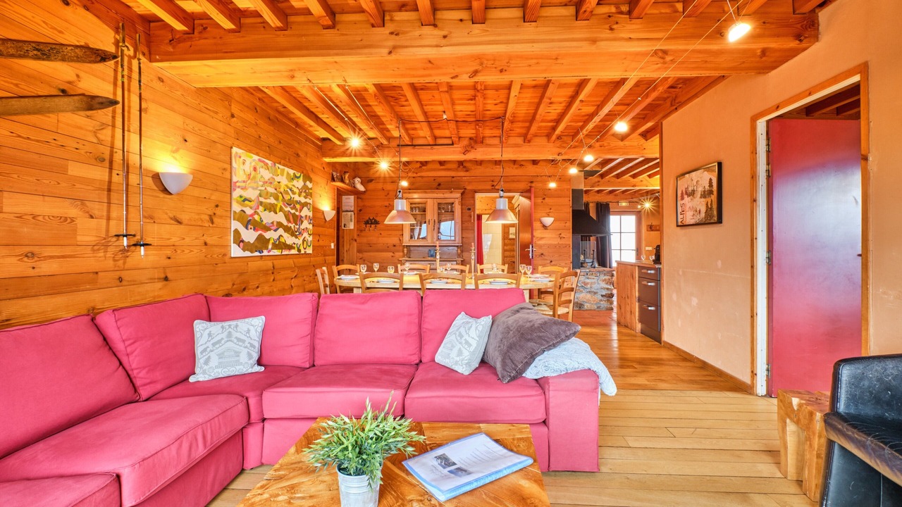 Photo of Livingroom in Villard-Reculas