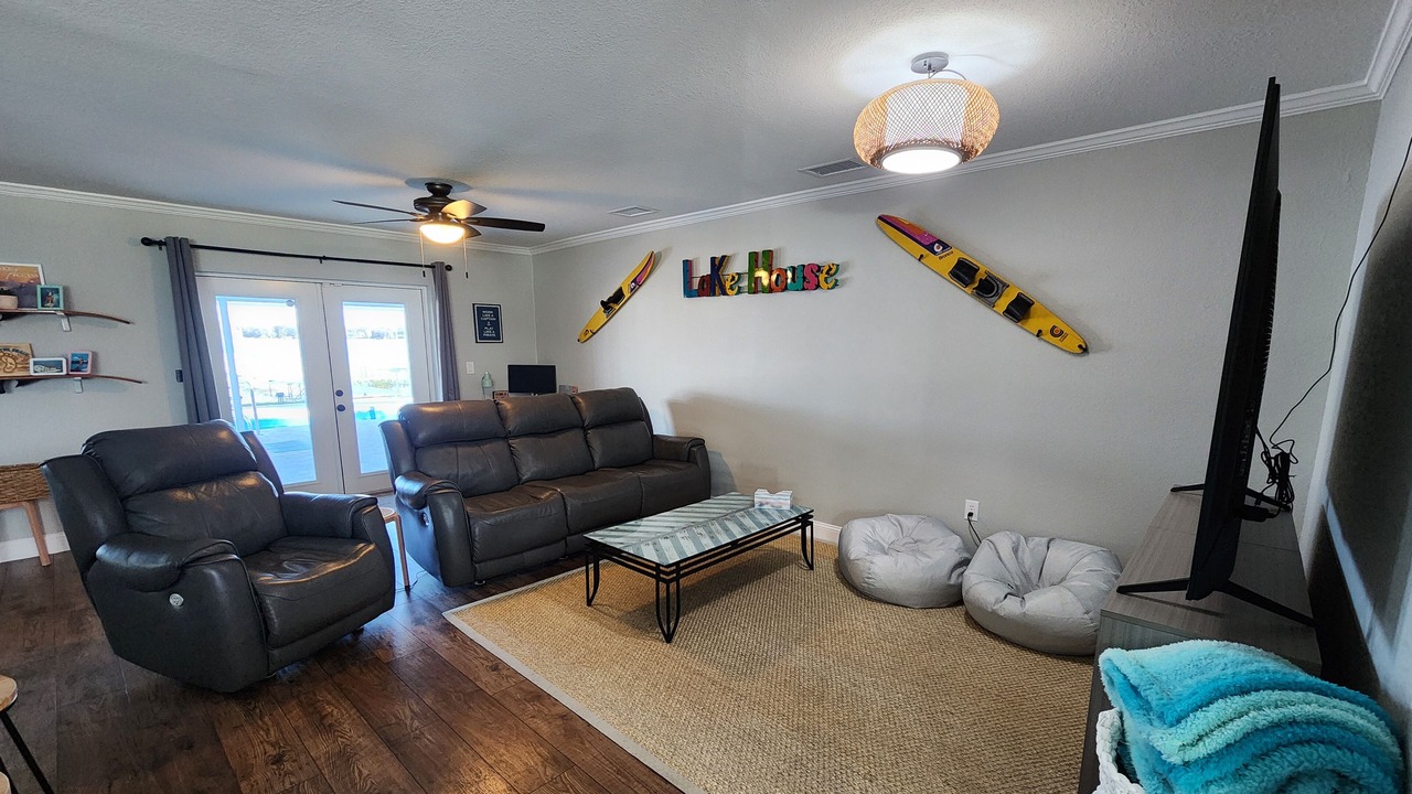 Photo of Livingroom in Winter Haven