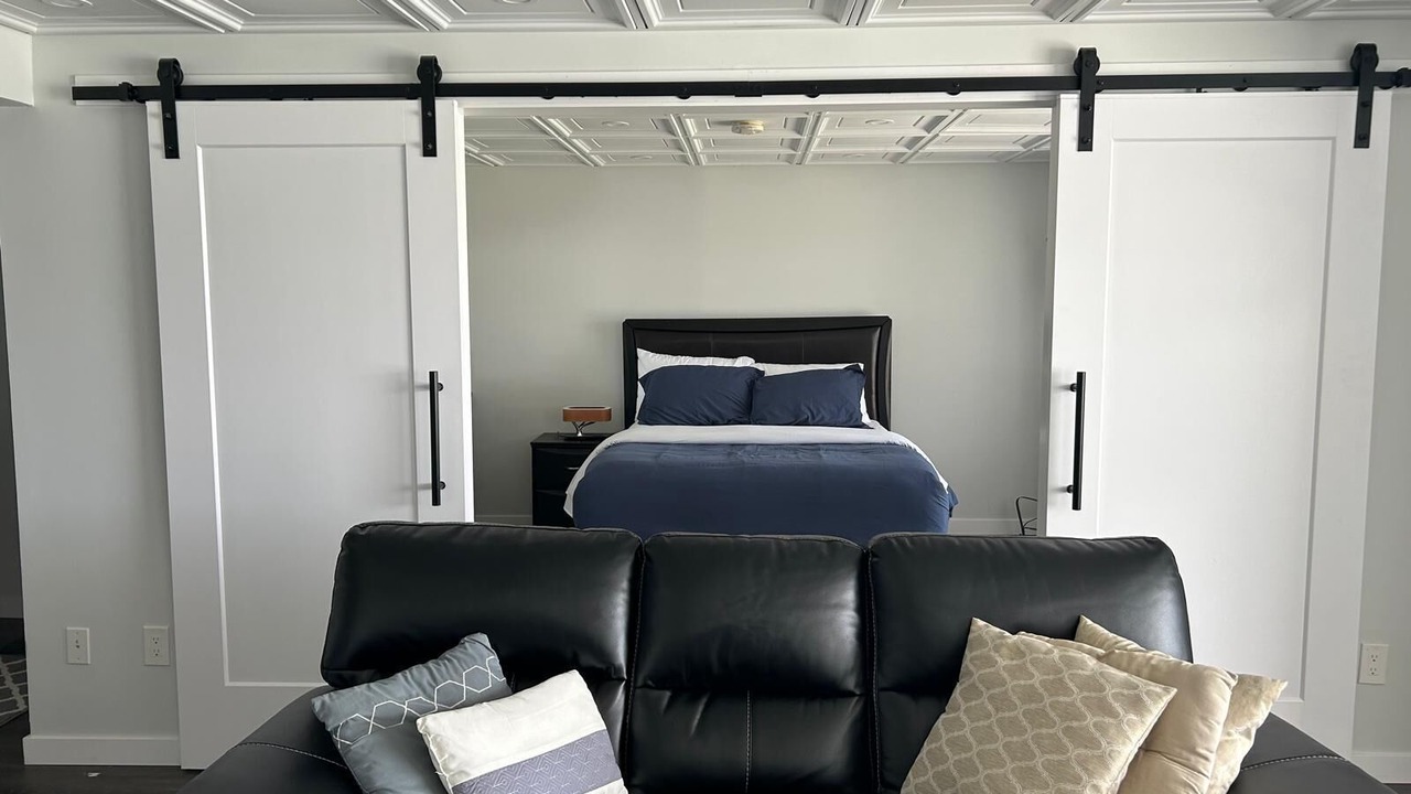 Photo of Bedroom in Evanston