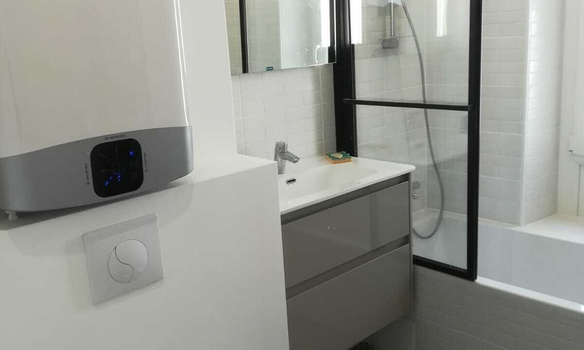 Photo of Bathroom in Montrouge