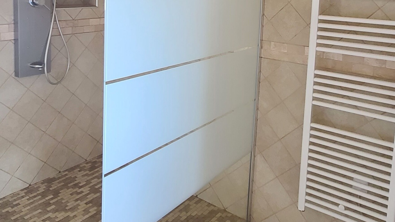 Photo of Bathroom in Saint-Jean-de-Duras