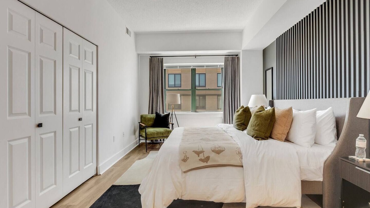 Photo of Bedroom in Downtown