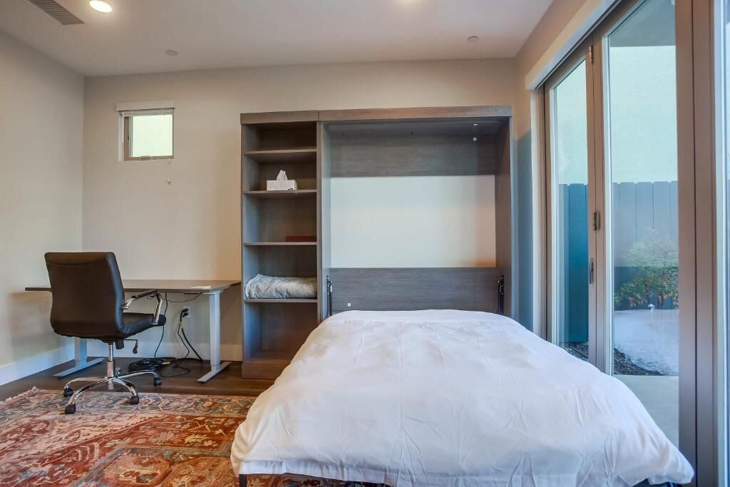 Photo of Bedroom in North Pacific Beach