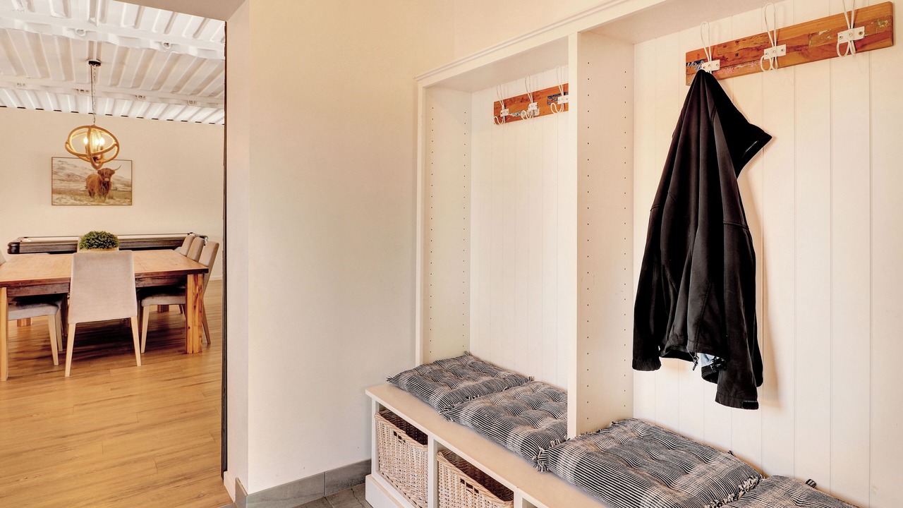 Photo of Others in Mansfield