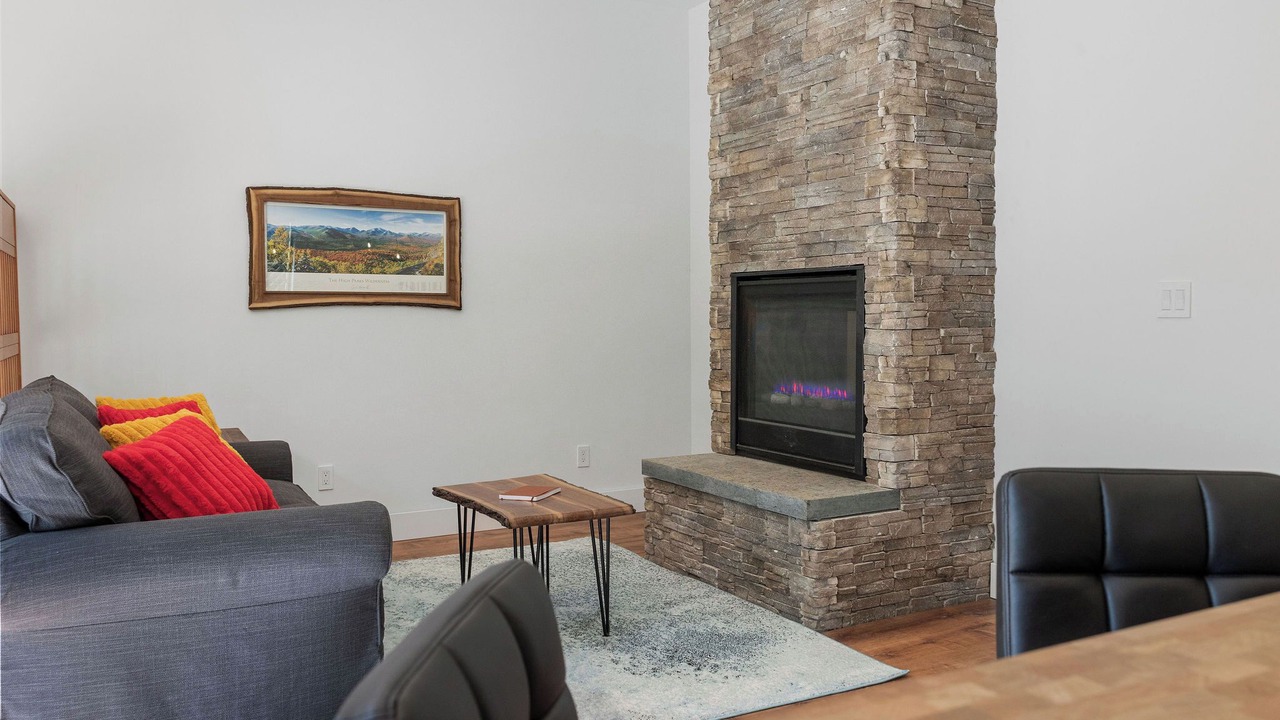 Photo of Livingroom in Upper Jay