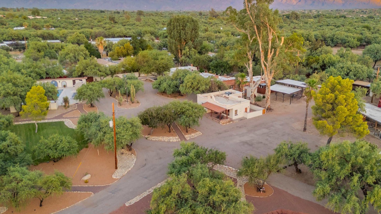 Photo of Others in Tanque Verde