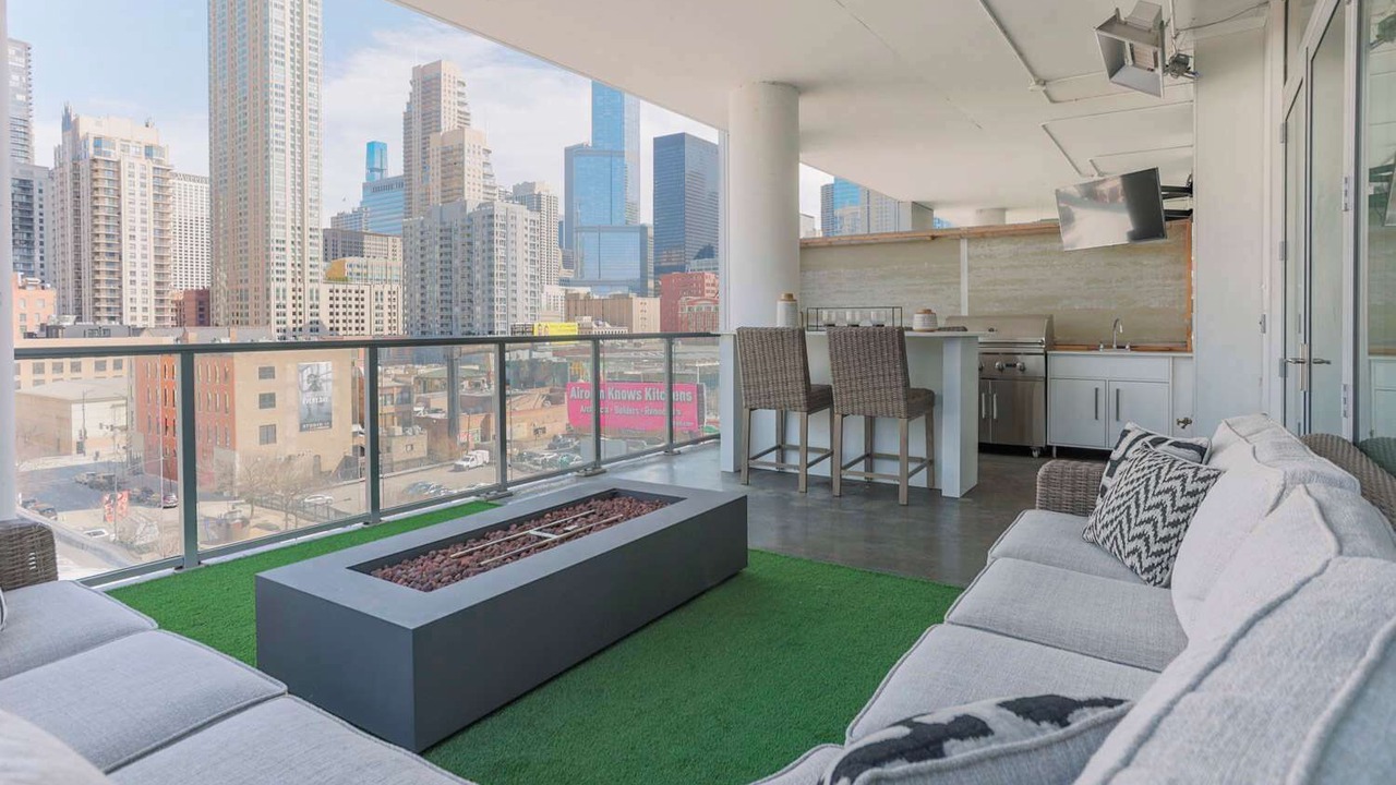 Photo of Outdoor in Near North Side