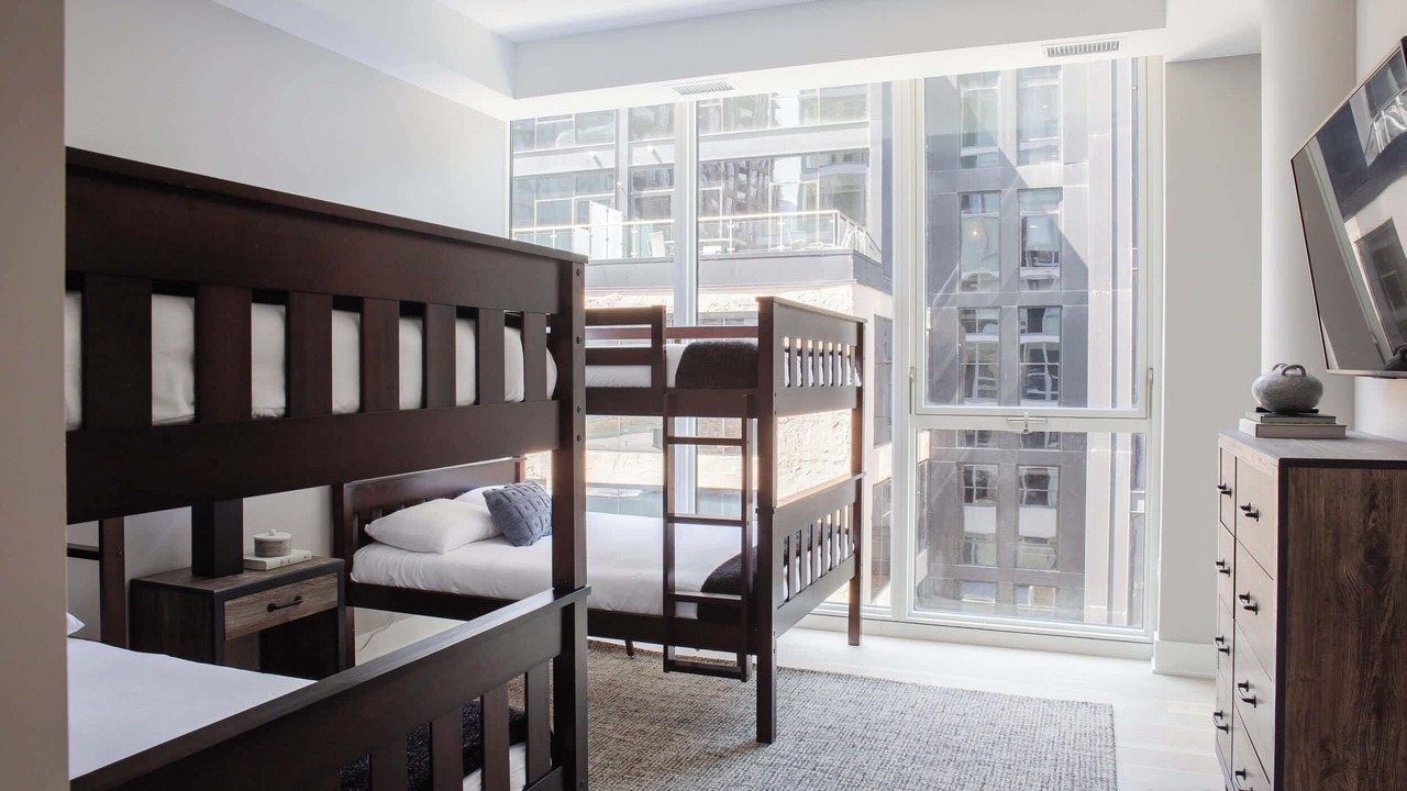 Photo of Bedroom in Near North Side