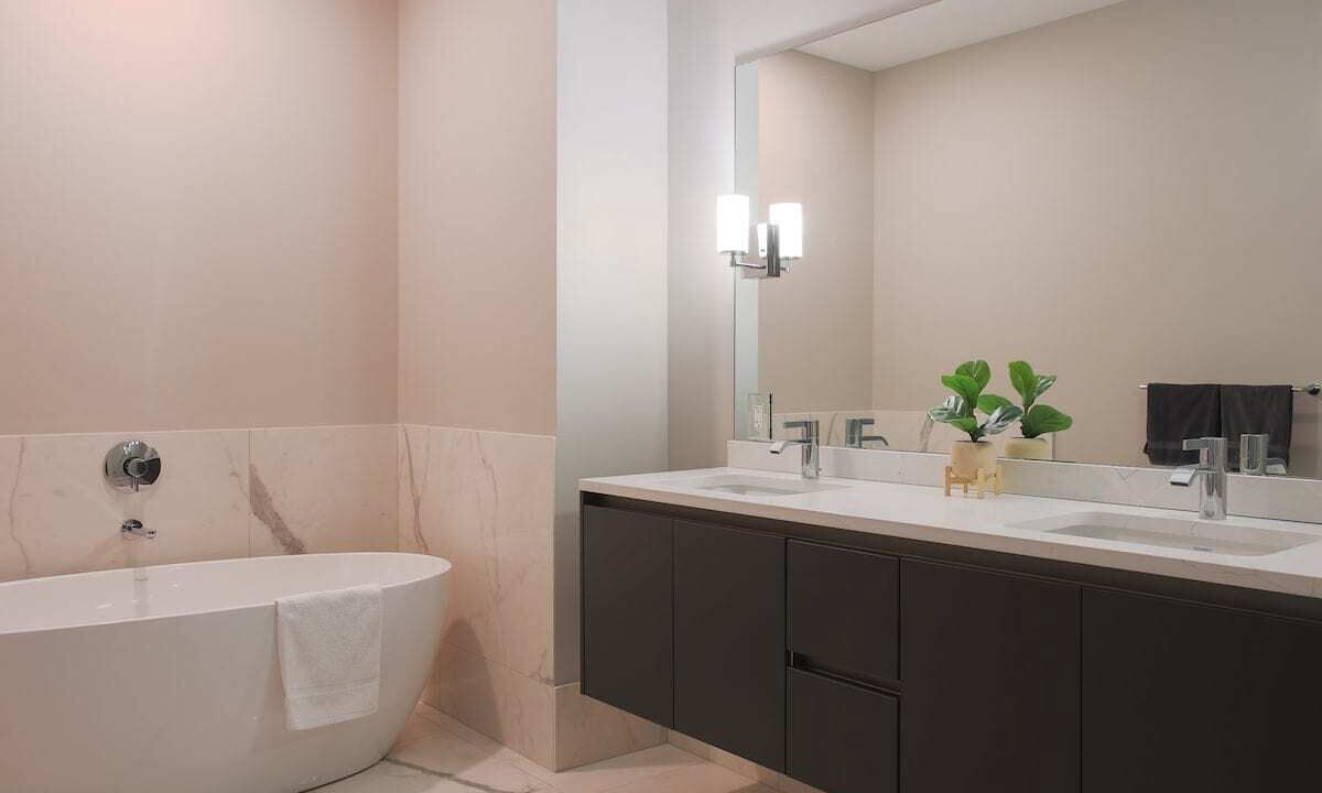 Photo of Bathroom in Near North Side