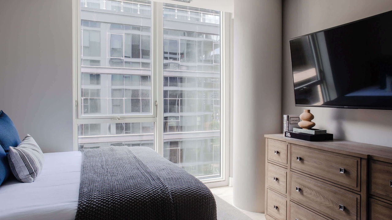 Photo of Bedroom in Near North Side