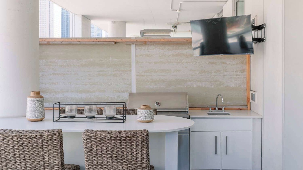 Photo of Others in Near North Side