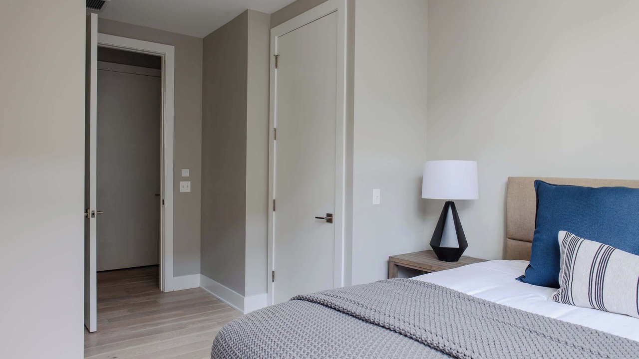 Photo of Bedroom in Near North Side