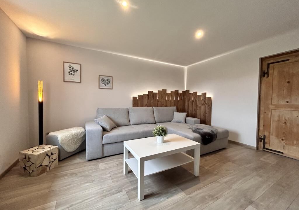 Photo of Livingroom in Geishouse